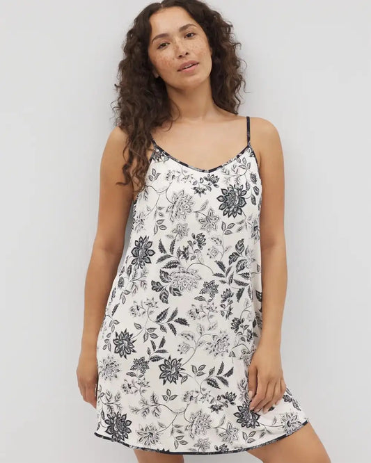 V-Neck Chemise