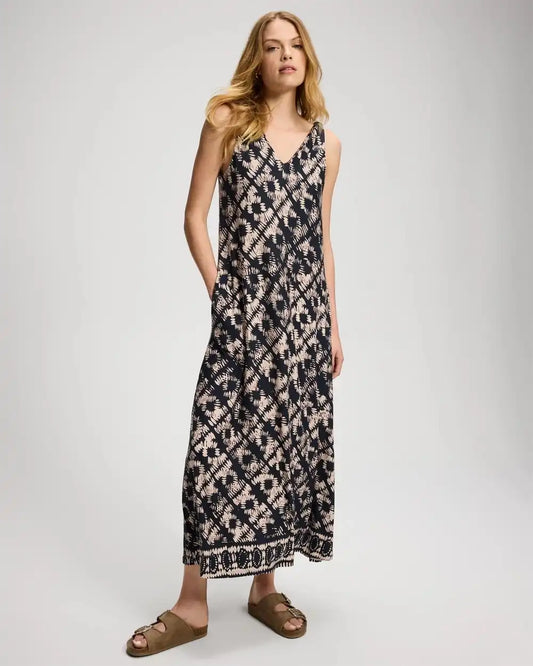 Relaxed Knot Shoulder Maxi Dress