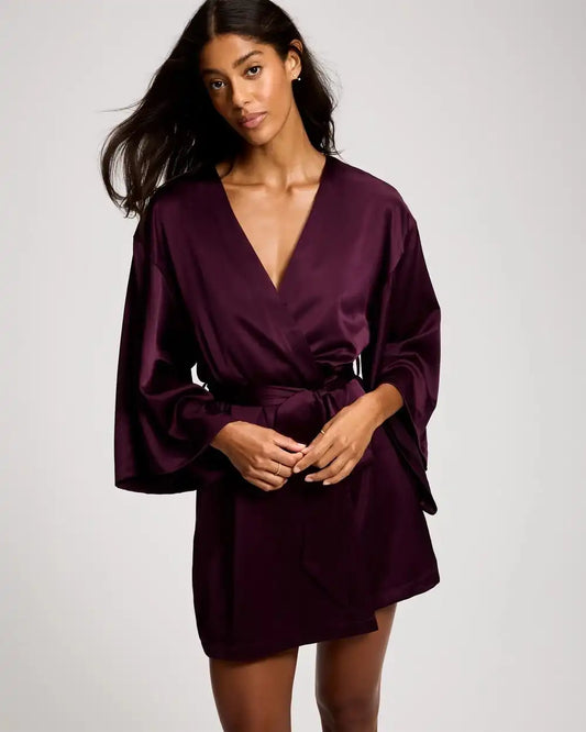 Relaxed Short Silk Robe
